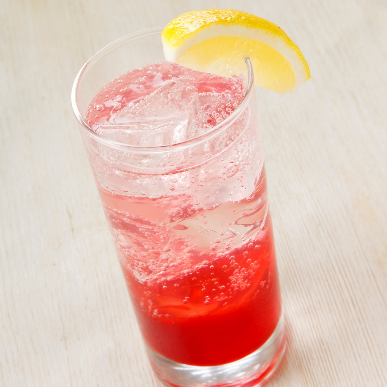 お酒が飲めない方も大歓迎！ちょっぴり珍しいソフトドリンクもそろっています | せせらぎを聴きながら 西中洲店